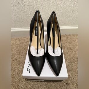 “New”Nine West EZRA Black Women's Pumps size6.5